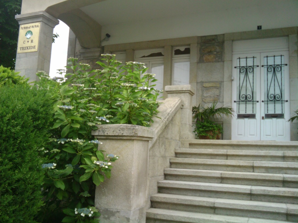 Exterior de Teixide