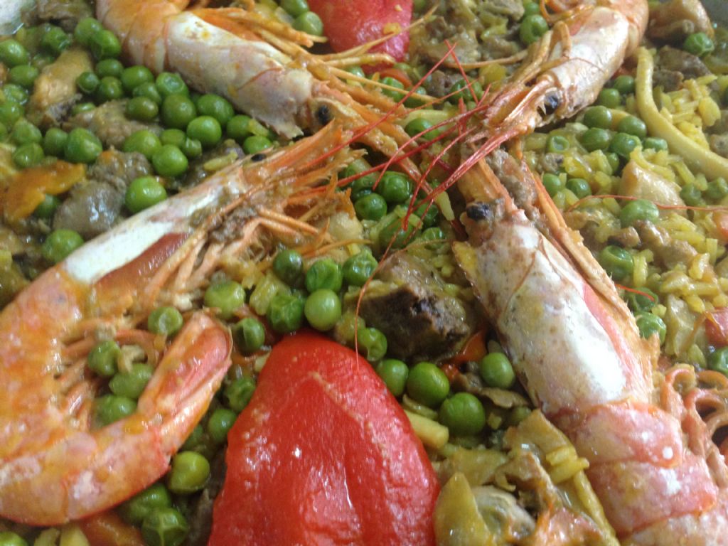 Paella mixta