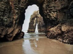 Playa de las catedrales en la Costa de Lugo